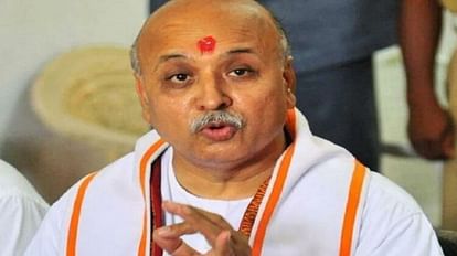 MP News: शहडोल में प्रवीण तोगड़िया ने कहा- हिंदू खतरे में है, इनको जगाने के लिए हम सभी को कार्य करना होगा MP News Praveen Togadia says in Shahdol Hindu is in danger