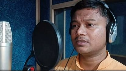 Viral Video : फिल्मी और भोजपुरिया अंदाज नहीं; बिहार के नीतीश की आवाज में गाई राष्ट्र वंदना भा रही Viral Video: Rashtra Vandana sung in Bihar Nitish Kashyap voice, RSS, patriotic songs, Bihar News in Hindi