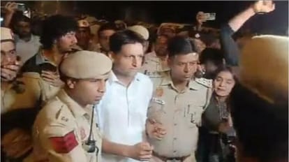 Congress slams government after protesting wrestlers allege manhandling by cops