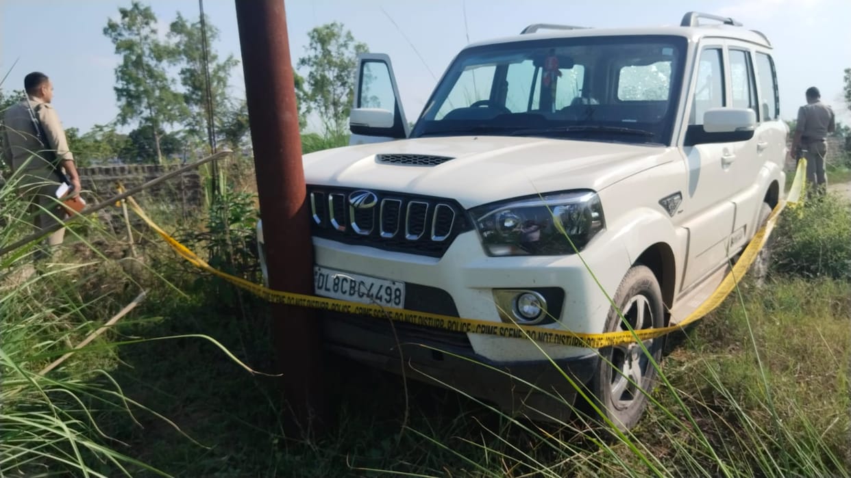 Anil Dujana: Traces of two bullets were found in both the vehicles, no clue of missing Yogesh