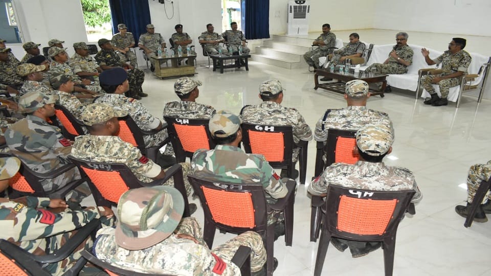 Dantewada DGP Ashok Juneja held a review meeting