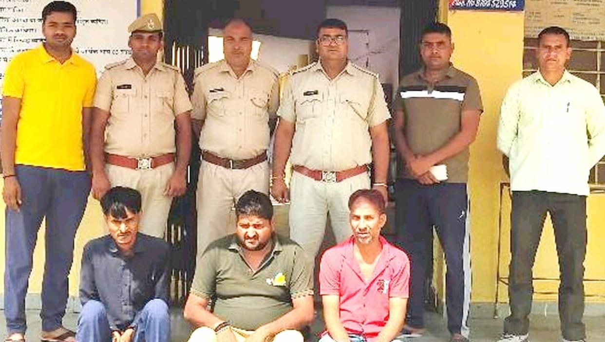 accused lodged fake FIR for insurance arrested with partners in Dausa solded own truck and claimed for stolen