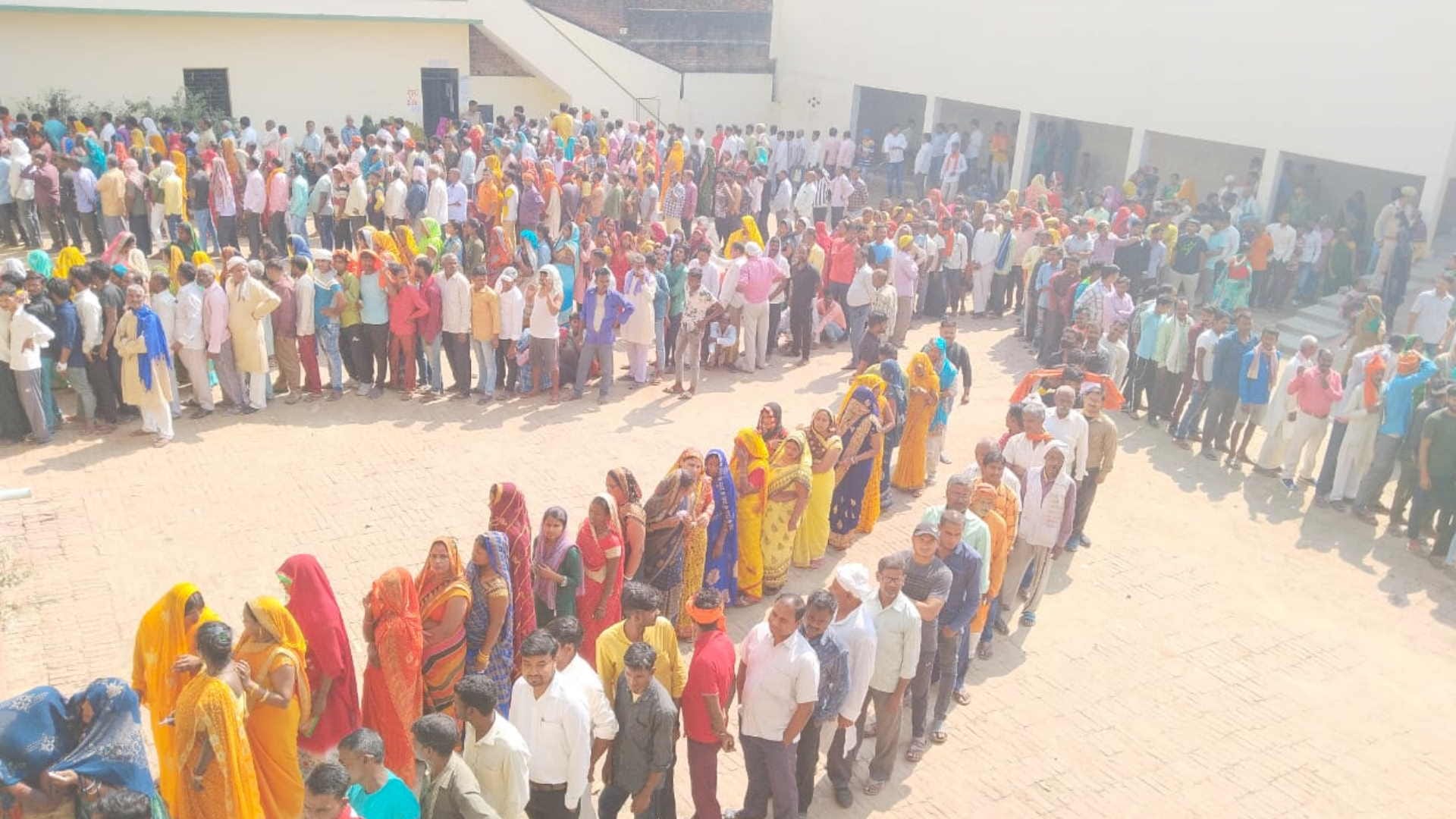 UP Nikay Chunav 2023 Voting for municipal elections continues in Gorakhpur