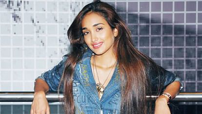 Jiah Khan Death Anniversary Actress Died In Juhu Mumbai Know Unknown Facts About Her Love Life And Career - Entertainment News: Amar Ujala - Jiah Khan:कुछ फिल्में कर बॉलीवुड में नाम कमा