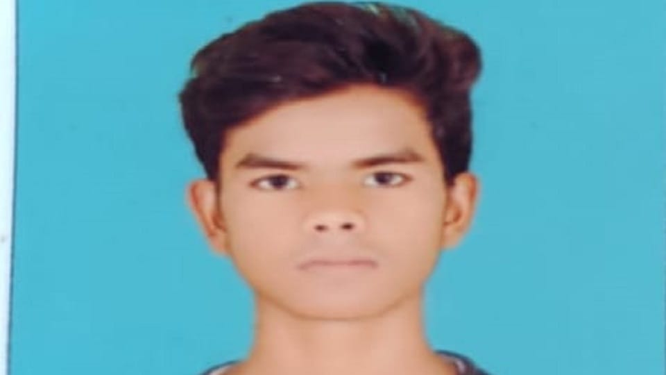 Teenager died by drowning in saryu river in Basti