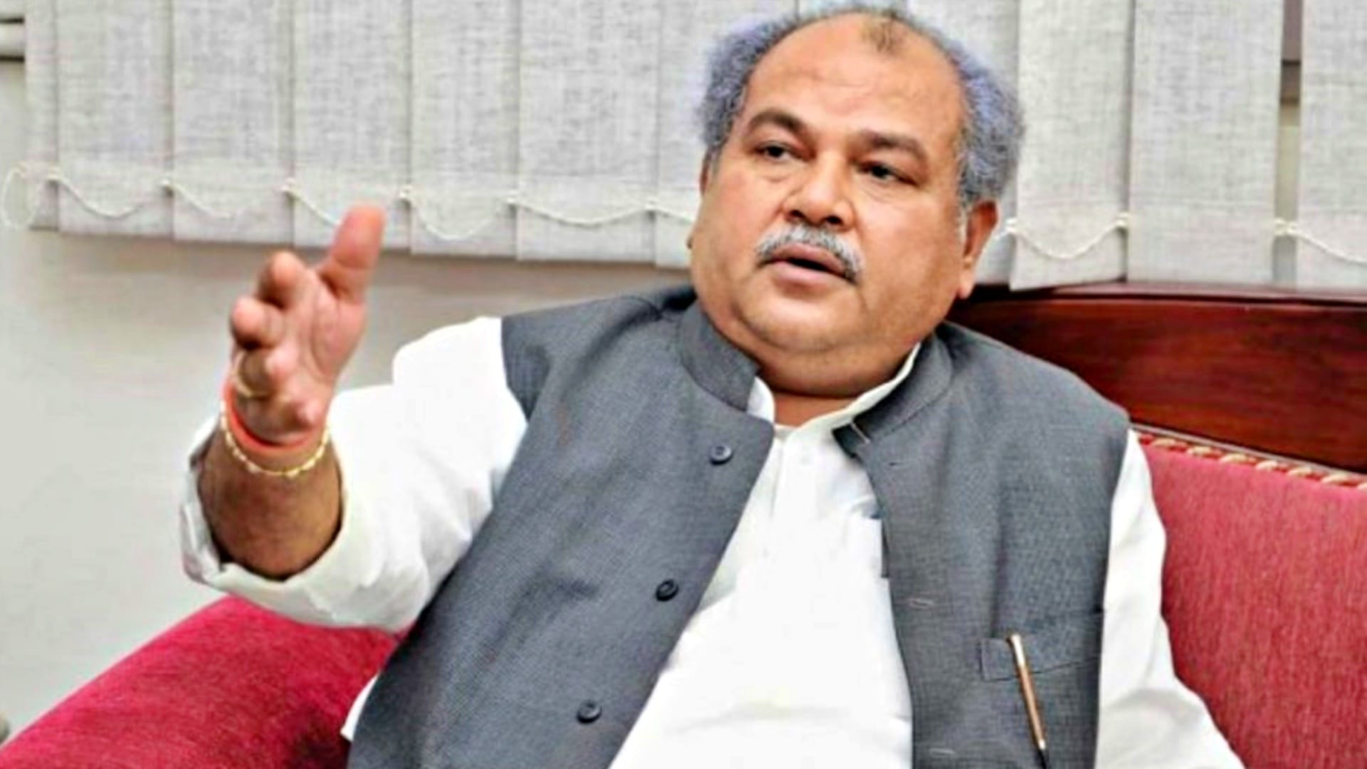 केंद्रीय कृषि मंत्री नरेंद्र सिंह