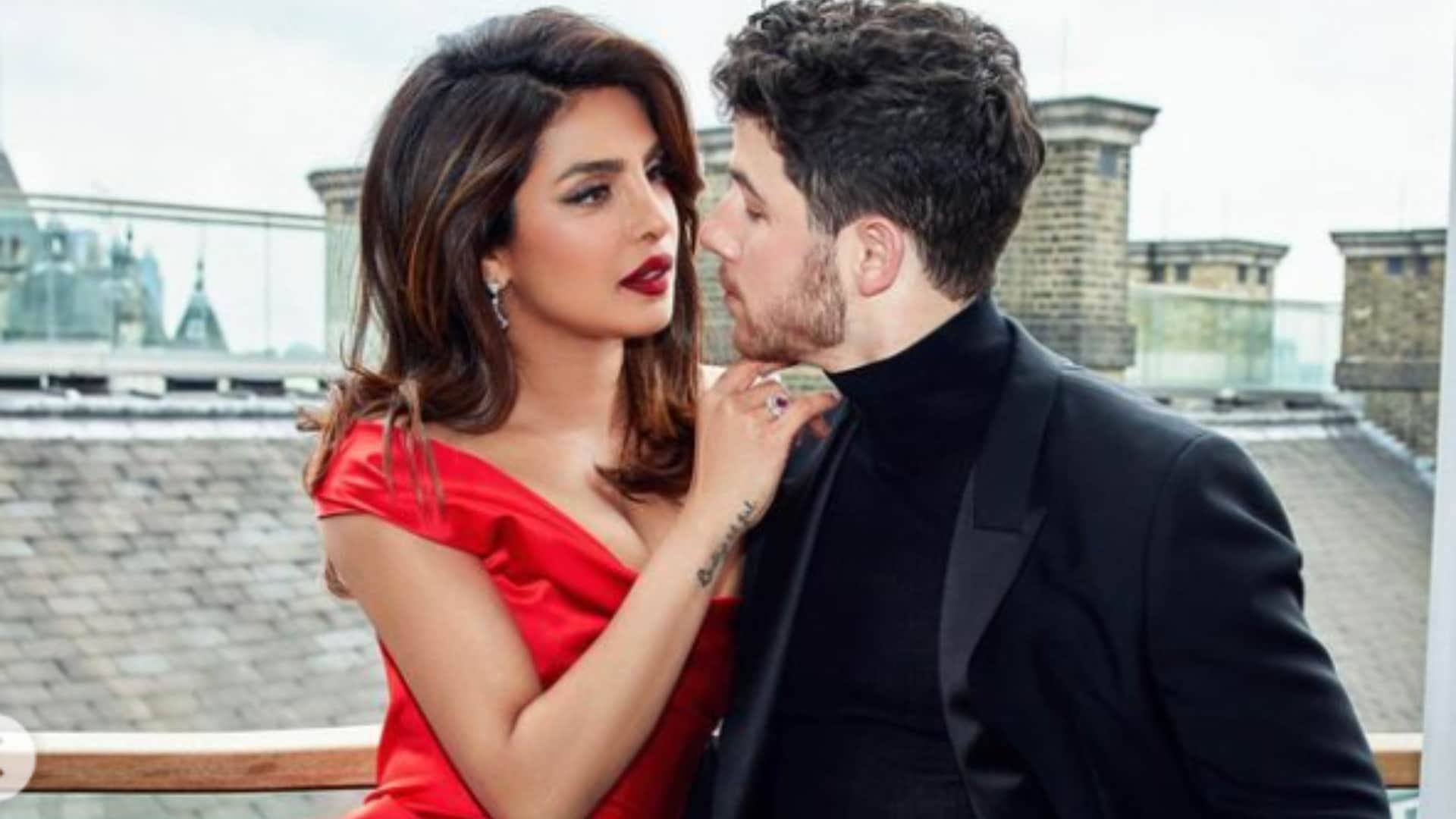 Priyanka Chopra Nick Jonas Video Viral On Social Media While Actress start Falling down Husband Hold Her Hand