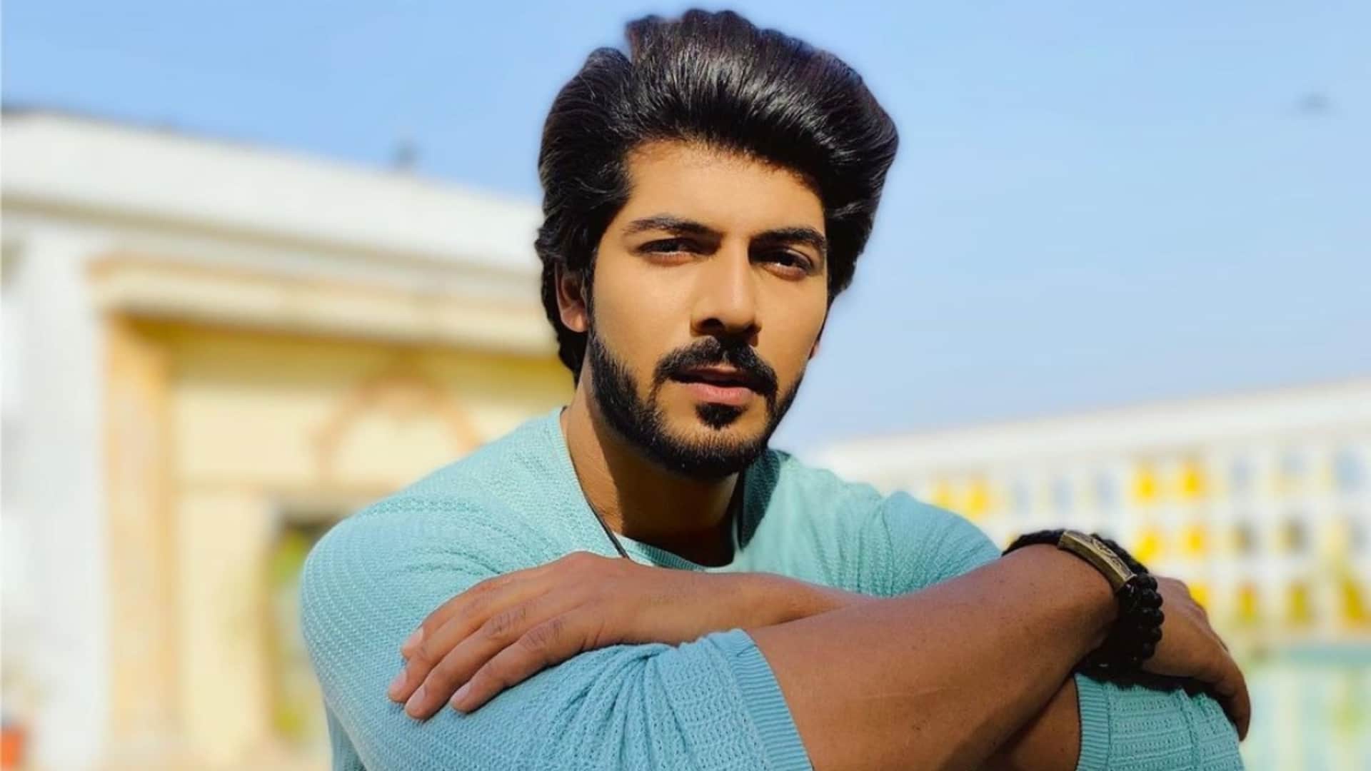 KKK 13 Fame Sheezan Khan share his picture wearing AliBaba Costume in south Africa Says I am Ali