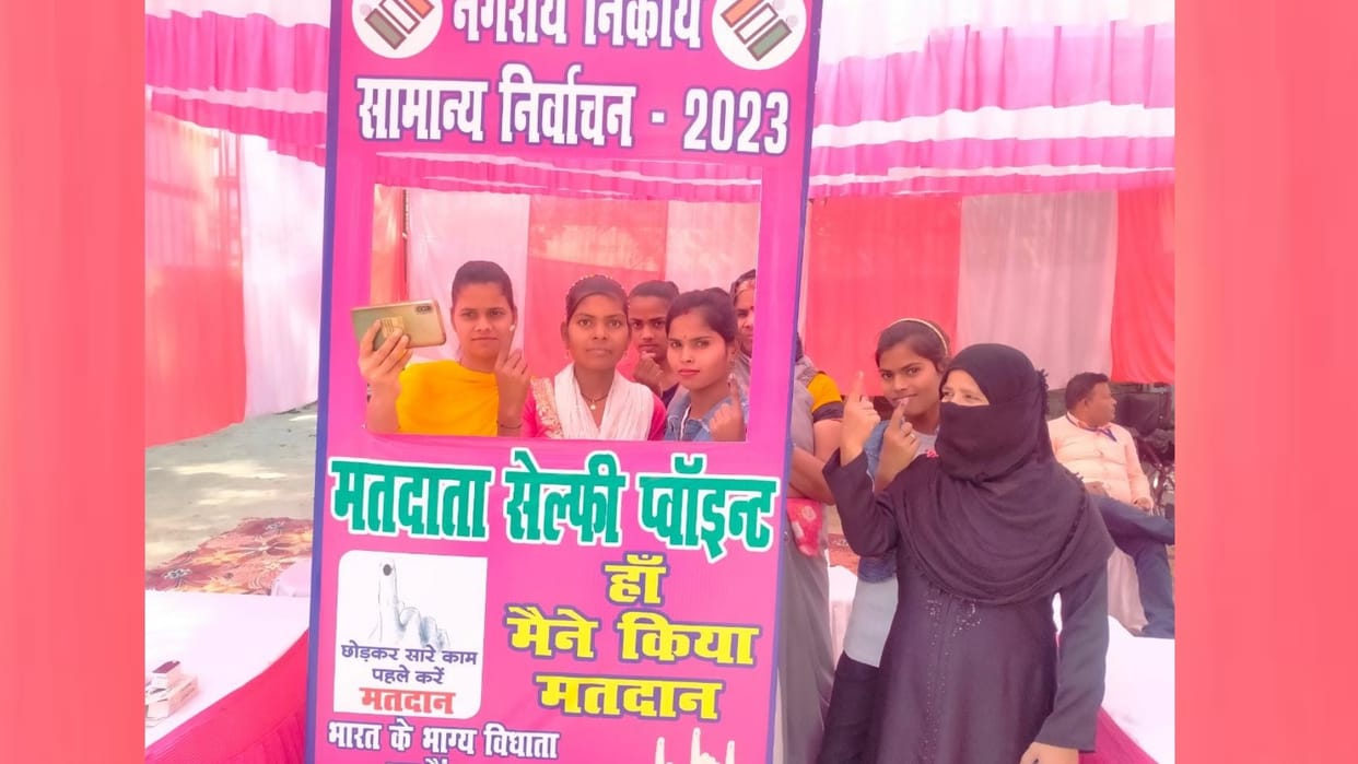 more craze for taking selfies than voting at pink booths