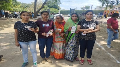 UP Nikay Chunav 2023 Live Updates 1st Phase Voting in Lakhimpur Kheri Voting Percentage News in Hindi
