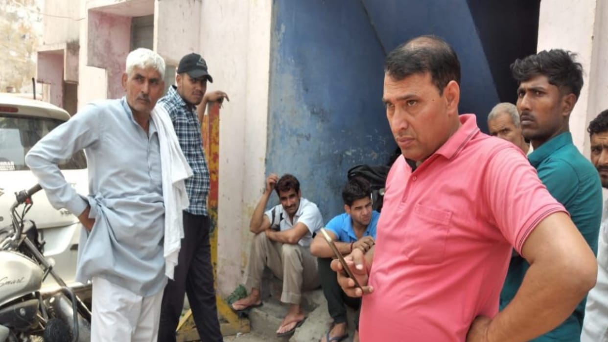 Baghpat constable death case and police will be revealed the secret from mobile