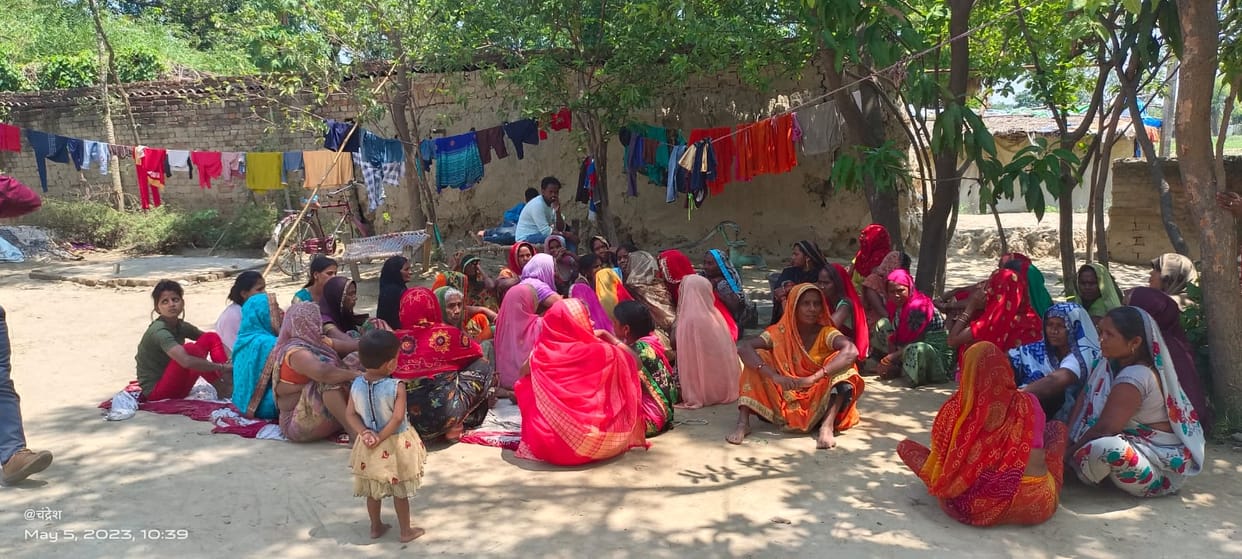 Jaunpur News The wall of the house collapsed, father-daughter died under debris, second daughter injured, cha