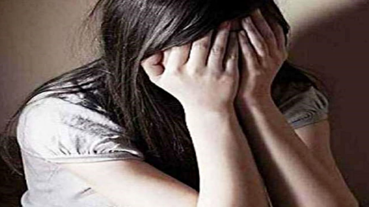 a fake man viral womens edited image in lucknow