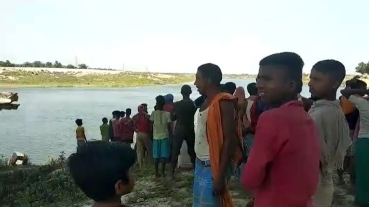 Bihar News Five youths who went to bathe in Gandak river of Begusarai died due to drowning