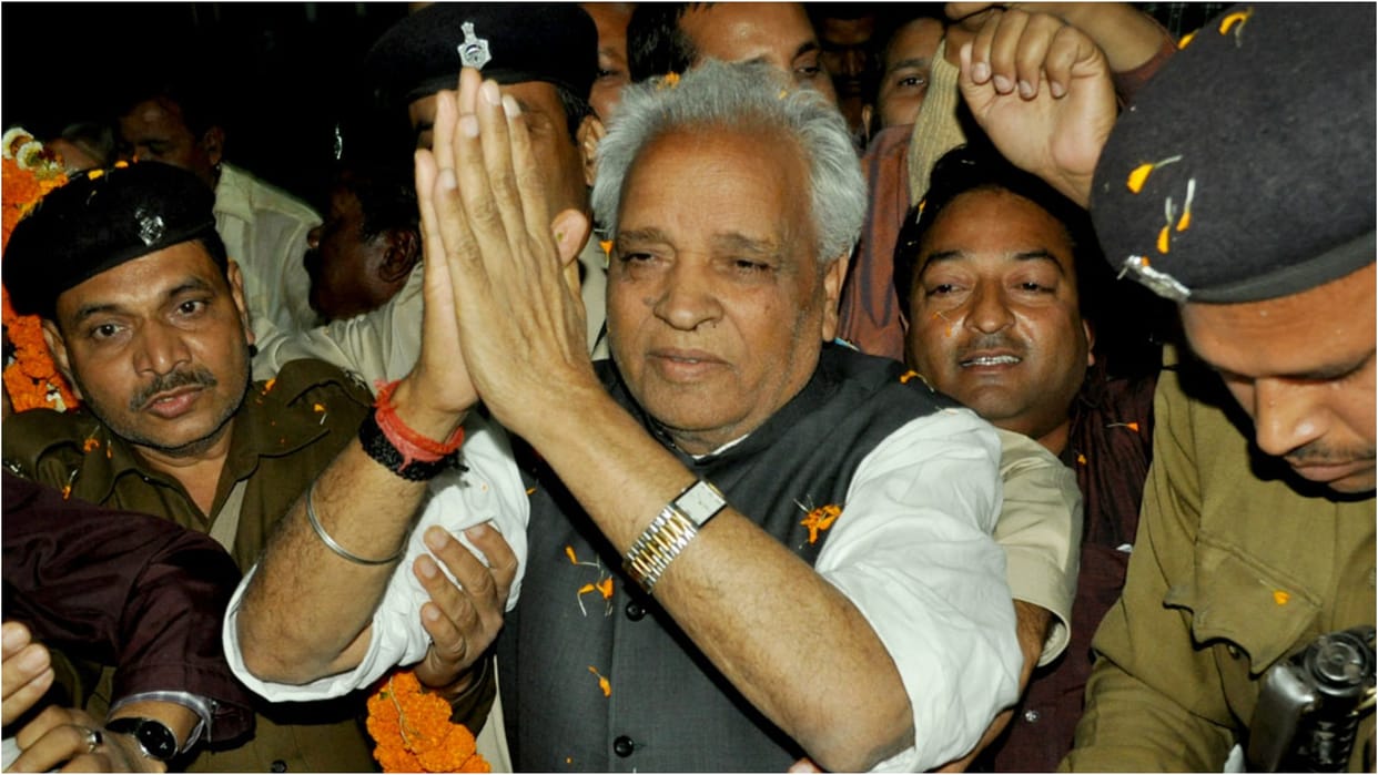 NHAI official lodges police complaint against Congress leader dubey for manhandling him