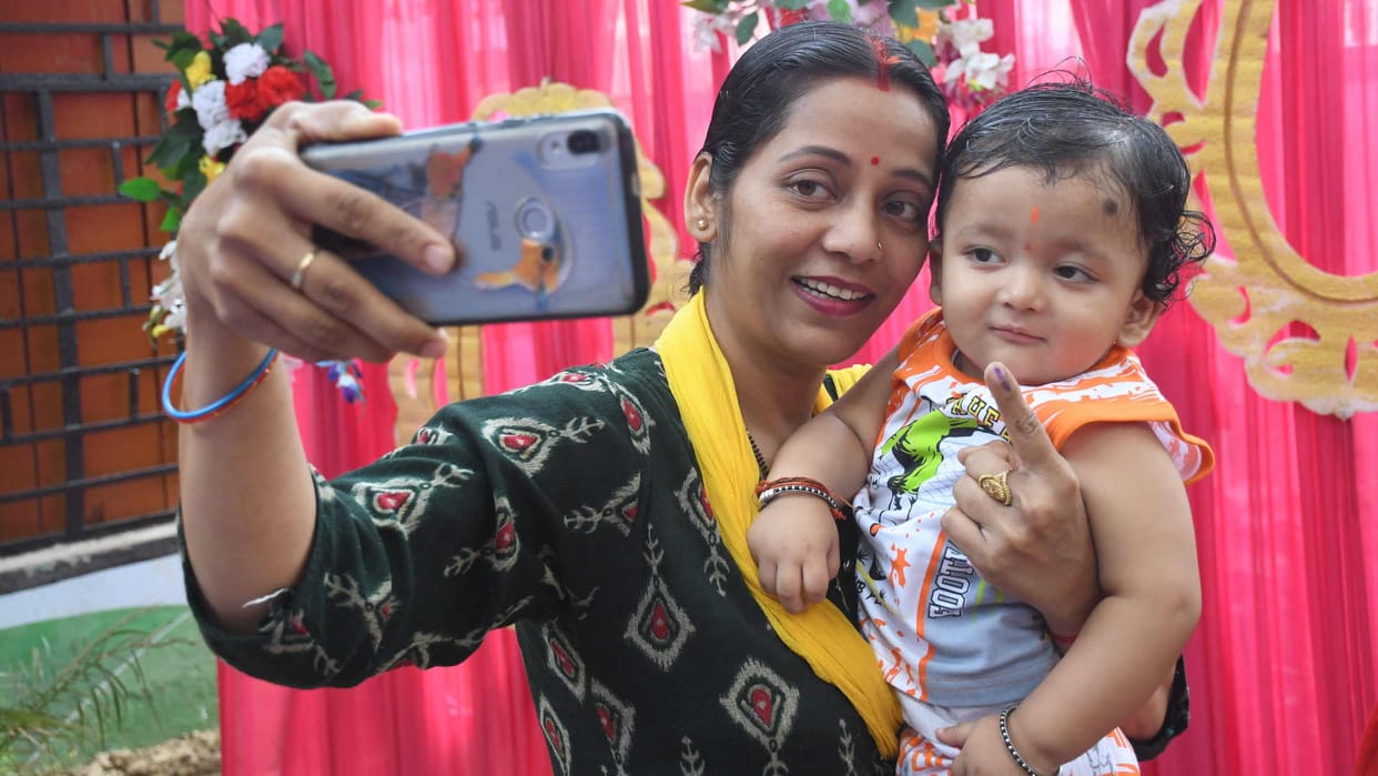 Social media abuzz with enthusiasm of first time voters