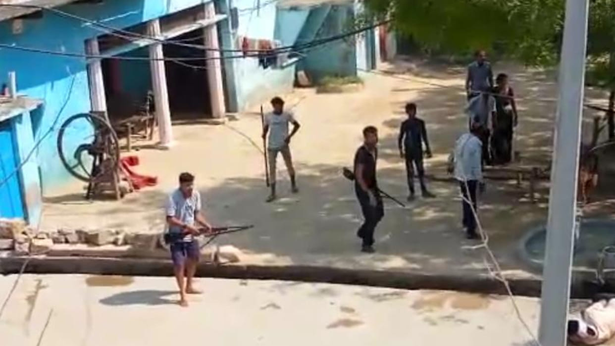 Morena News: Conflict in Lepa Village Land Dispute Death of six People in Firing