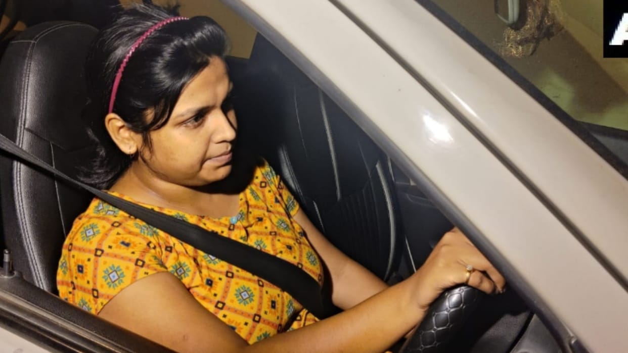 B Tech graduate Dipta Ghosh turns woman cab driver after father death and is breaking all stereotypes
