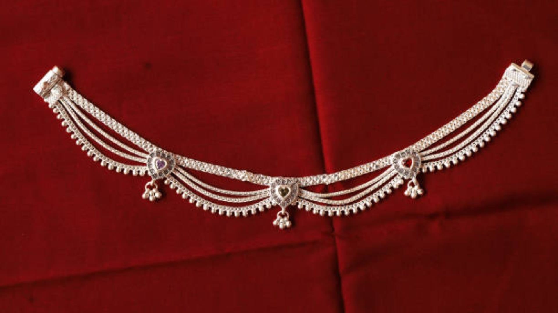 Mother’s Day 2023 buy anklets for your mother on mothers day