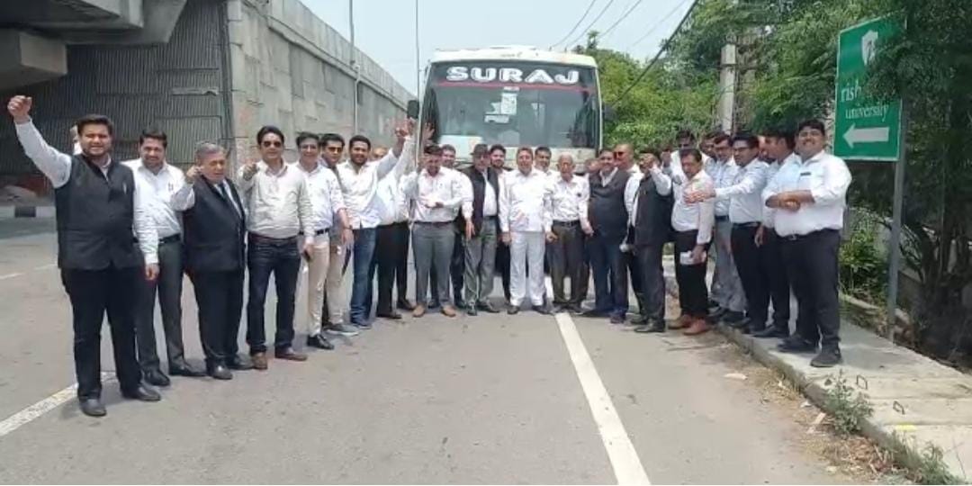 Team of advocates left for Jantar Mantar in support of Sonipat wrestlers