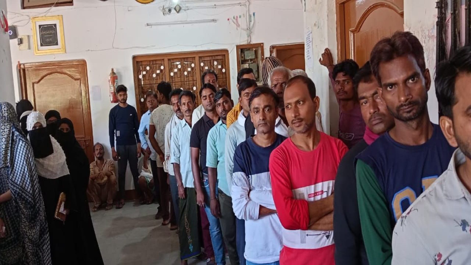 Sirsa-Koraon pass in first class in polling, Shankargarh lags, 58 percent votes cast in eight Nagar Panchayats