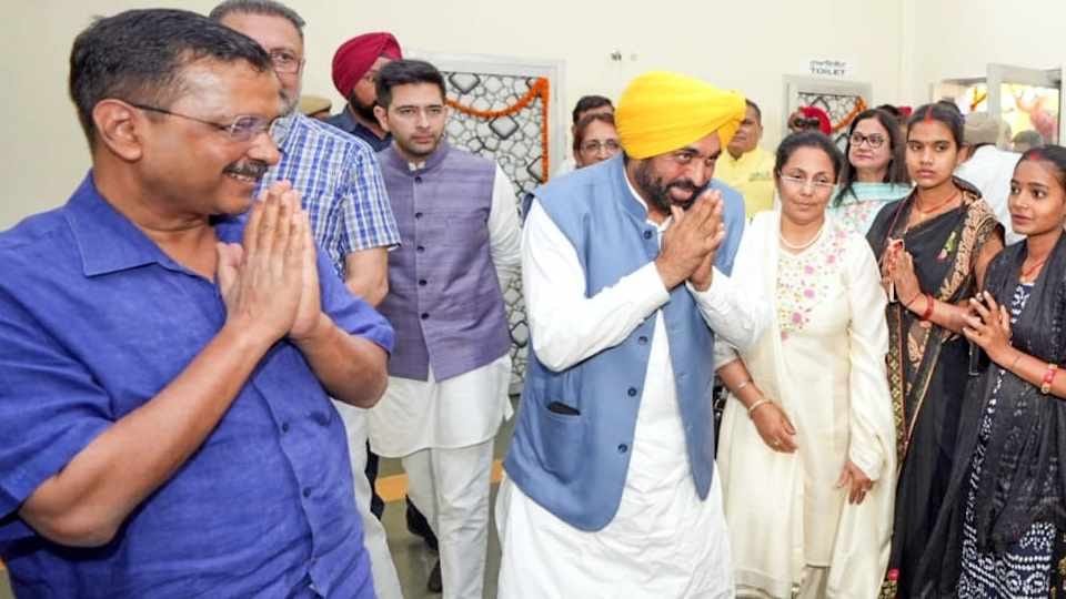 Bhagwant Mann and Arvind Kejriwal inaugurated 80 Aam Aadmi clinics in Punjab