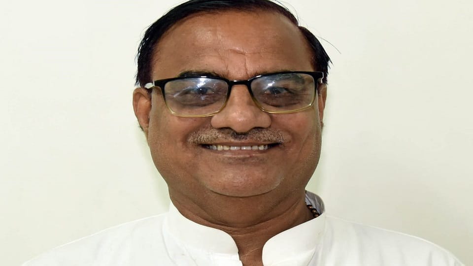 SP MLA Ramkhiladi Yadav name deleted from the voter list