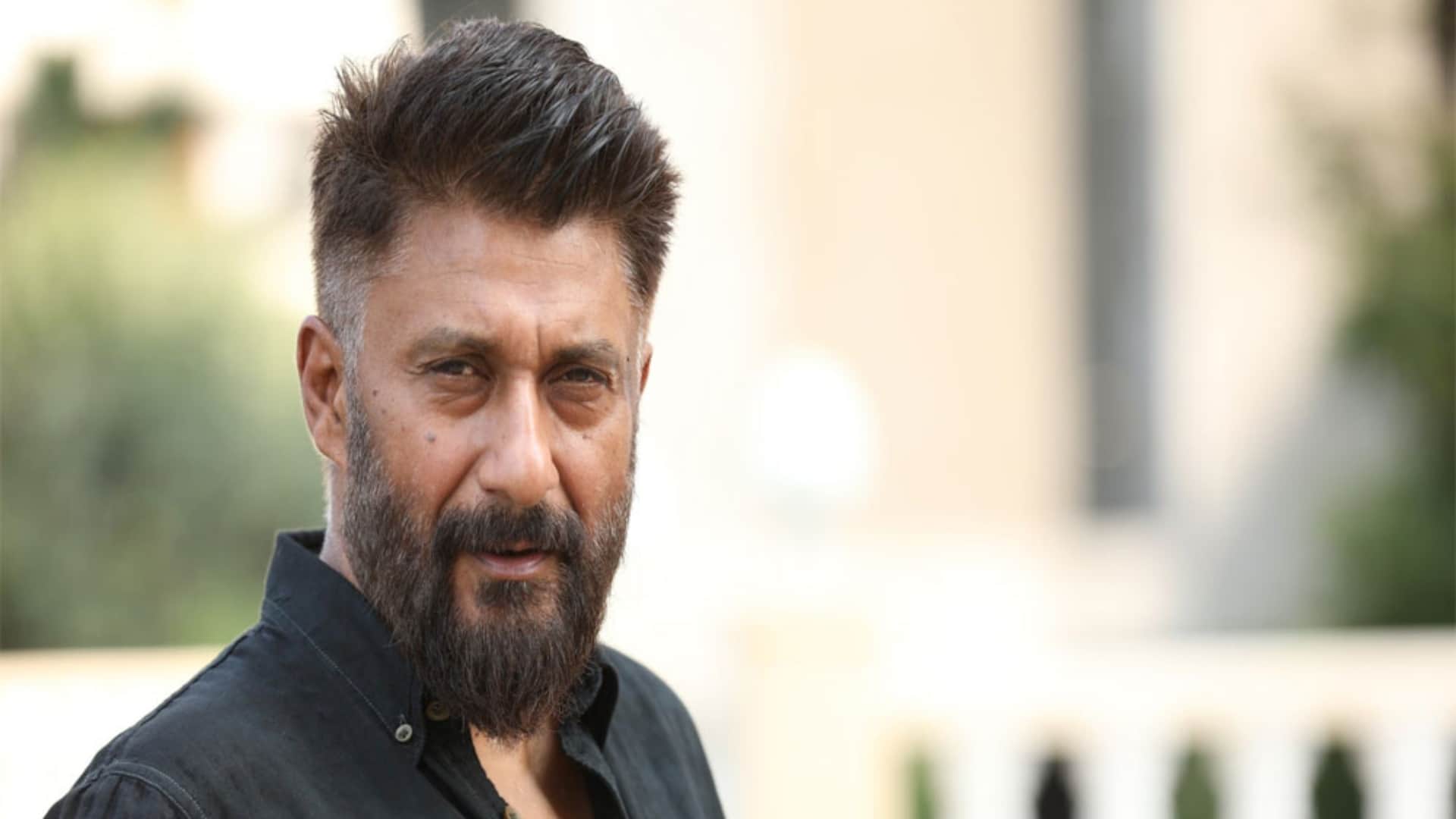 Vivek Agnihotri On Bollywood Filmmaker Said only He And Kangana Ranaut Raise Question About Film Industry
