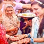 सामूहिक विवाह सम्मेलन में पहुंचीं वसुंधरा राजे