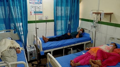 Bageshwar: सिया गांव में डायरिया कहर, एक बच्ची की मौत, सात लोग अस्पताल में भर्ती, चपेट में कई परिवार Diarrhea kills one girl in Bageshwar Siya village seven people hospitalized Uttarakhand news in hindi