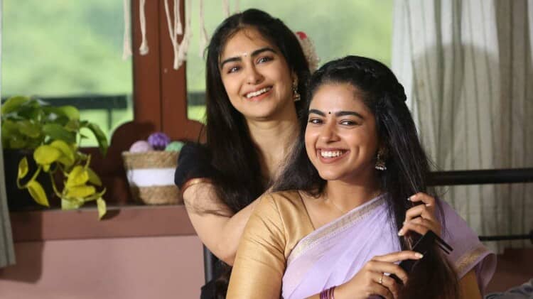 The Kerala Story: 'द कश्मीर फाइल्स' से तुलना पर विपुल शाह ने तोड़ी चुप्पी, बोले- हमारी कोई प्रतिस्पर्धा नहीं The Kerala Story: Adah Sharma film producer Vipul Shah says We are not in competition with The Kashmir Files