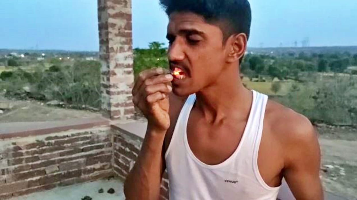 Youth of Bhakri village expert in swallowing flaming embers