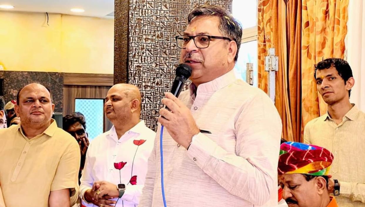 Poonia said to migrant Rajasthanis that karnataka election is against PFI-Congress vote for Bajrangbali
