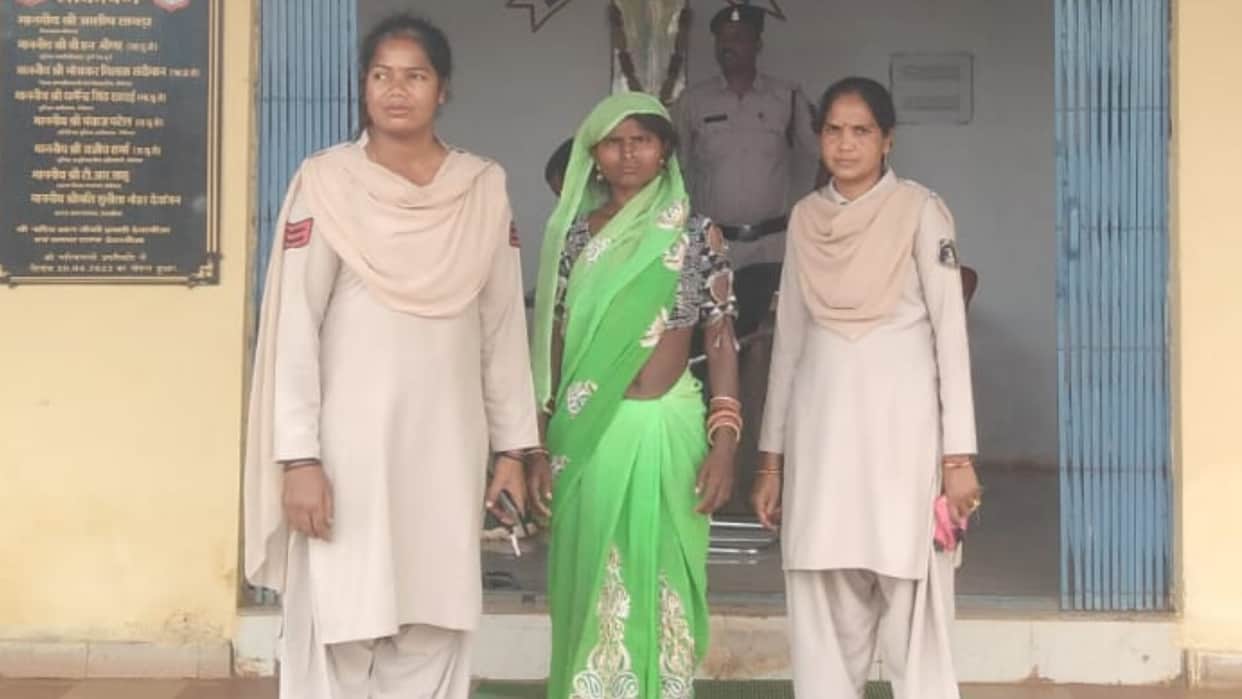 wife killed husband who was fighting under the influence of alcohol in bemetara