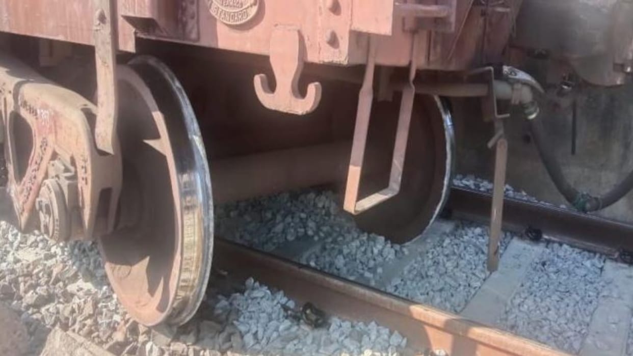 kirandul-visakhapatnam route disrupted due to goods train derailment in chhattisgarh dantewada