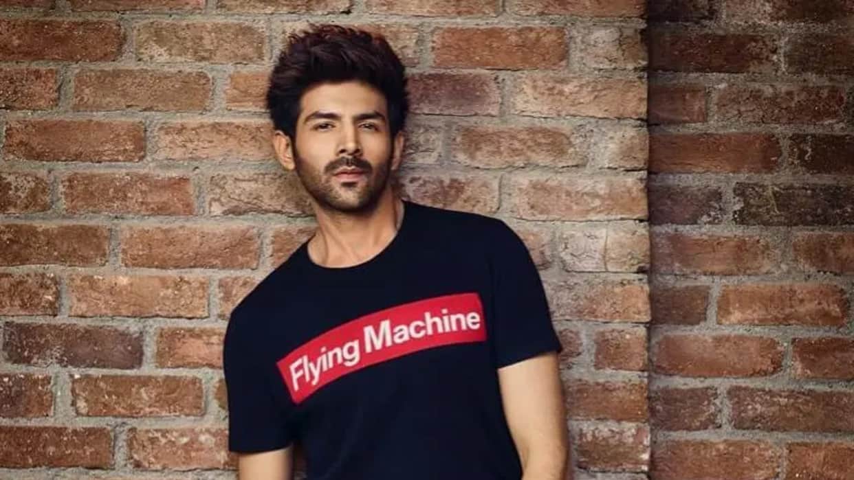 Kartik Aaryan wraps up Satyaprem Ki Katha pens heartwarming note share photos from film set with kiara advani