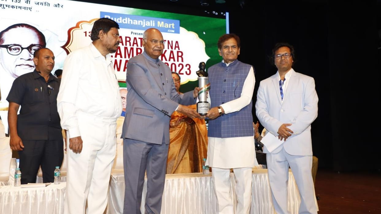 CM Yogi Adityanath conferred with Dr ambedkar award.