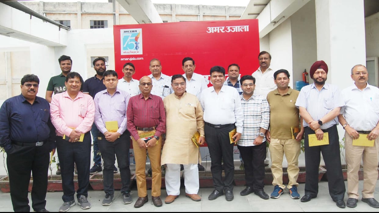 Amar Ujala Samvad: entrepreneurs said that Municipal Corporation should free from corruption