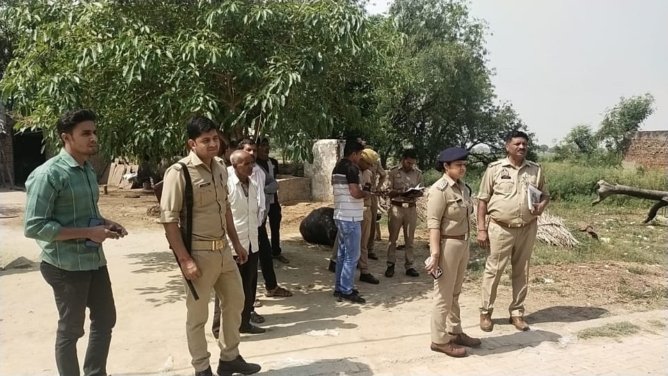 Unknown dead body found floating in Bamba