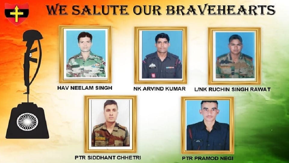 Rajouri Encounter: Four para commandos martyred together first time in Rajouri, terrorists attacked with rock