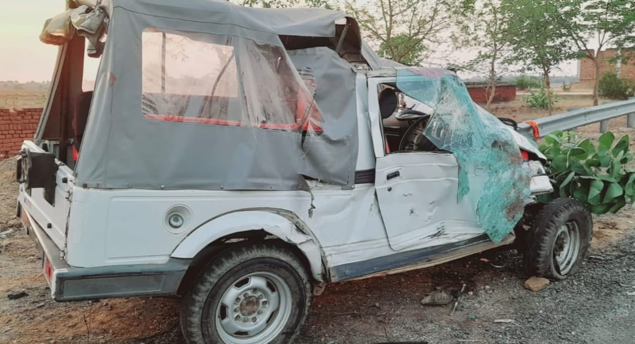 Bihar: Pickup collided with police jeep, two home guard jawans died; A dozen injured including 6 policemen