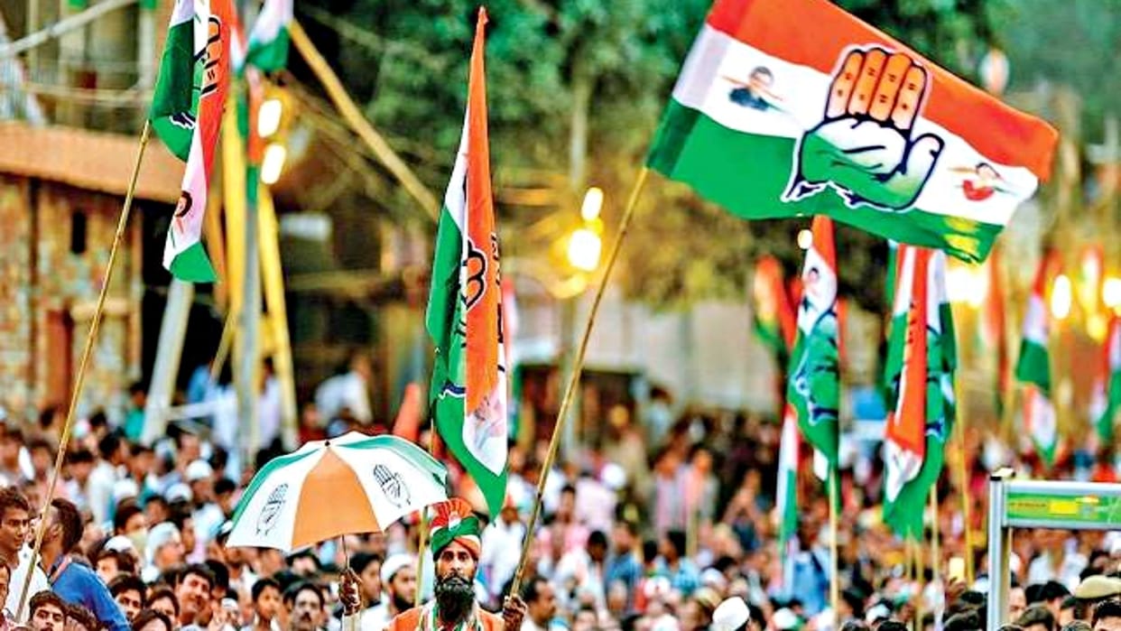 Shahdol News Congress workers submitted memorandum to station in-charge to stop illegal business