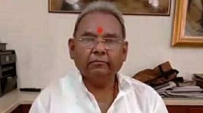 MP News: अब पूर्व मंत्री अनूप मिश्रा ने की वीडी से मुलाकात, नाराज नेताओं की मान मनौव्वल का सिलसिला जारी MP News: Now former minister Anoop Mishra met VD, the process of persuasion of angry leaders continues