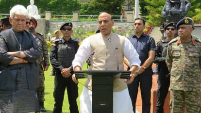 राजोरी: भाटादूड़ियां, केसरी हिल हमले में शामिल आतंकियों का जल्द हो सफाया- राजनाथ सिंह Rajnath Singh said terrorists involved in Bhataduria and Kesari Hill attack should be eliminated