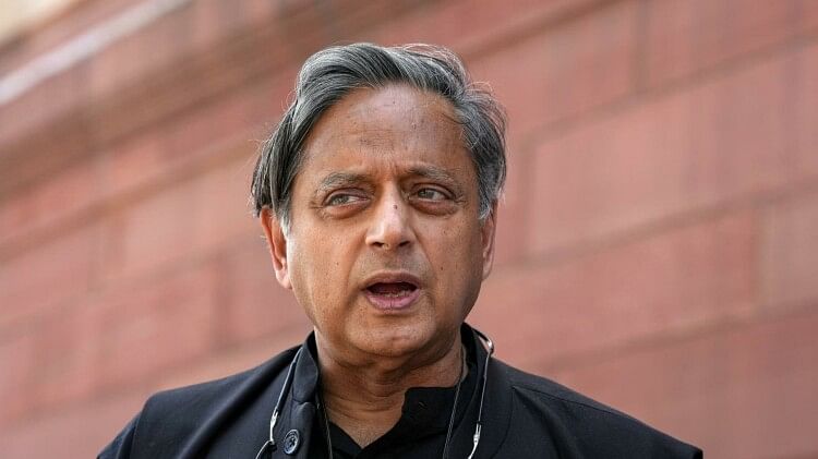 G20: ‘No democracy insults opposition like this on global stage,’ Shashi Tharoor takes aim at Center – pity spirit of accommodation that prevailed at G20 is absent in Indian politics: Shashi Tharoor

 | Pro IQRA News