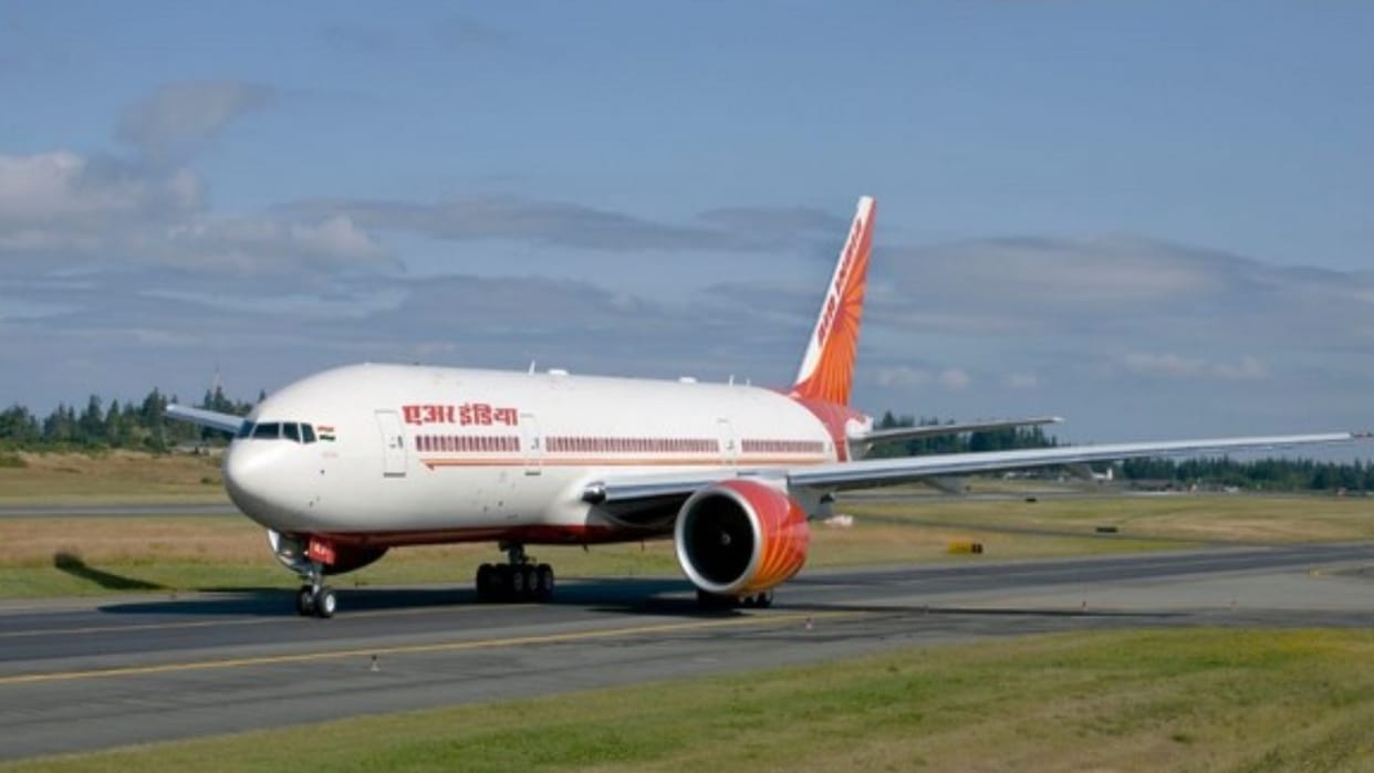 Chennai-Delhi Air India flight suffers delay due to technical snag big news in hindi