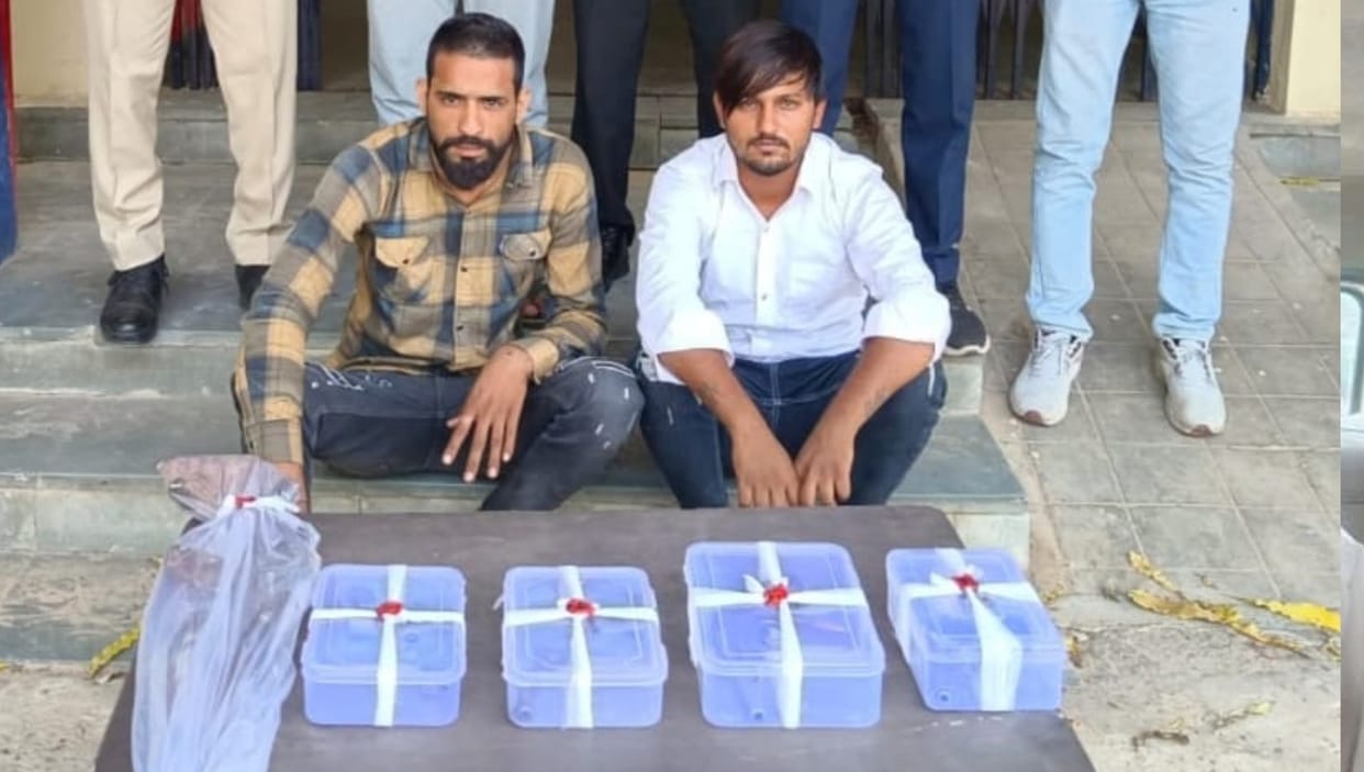 Alwar Police arrested two illegal arms smugglers recovered seven weapons including two pistols