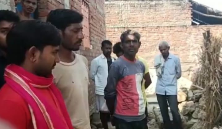 Sisters living together in Chitrakoot left the world together, four deaths have happened in a week