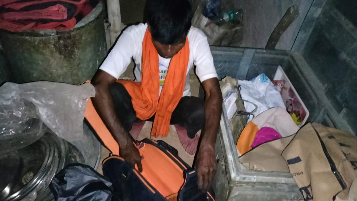 Thieves attack three houses targeted simultaneously in Banda, cash, jewellery and other valuables cleaned