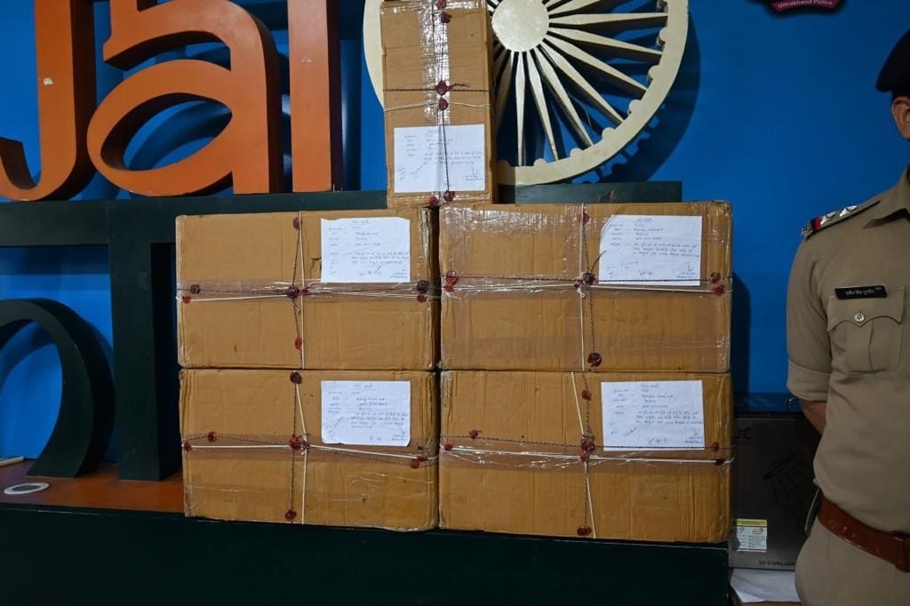 Dehradun News Two Brothers Arrested with Huge Drug consignment in Sudhowala